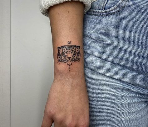 Tiger tattoo Year Of The Tiger Tattoo For Women, Year Of Tiger Tattoo, Year Of The Tiger Tattoo, Tiger Zodiac, Fan Tattoo, Zodiac Tattoo, Year Of The Tiger, Tiger Tattoo, The Tiger