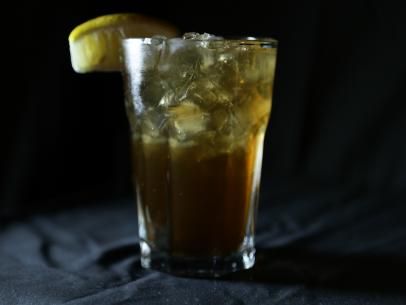 Classic Texas Tea Recipe | Food Network Texas Tea Recipe, Tea Cocktail Recipes, Sweet Tea Vodka, Vodka Recipes Drinks, Baked Potato Soup Recipe, Recipes With Ingredients, Texas Tea, Tea Cocktail, Drink Syrups