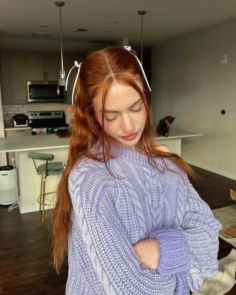 Kennedy Walsh (@kennedyclairewalsh) • Instagram photos and videos Cute Ginger, Winter Sweater Outfits, Ginger Girls, Purple Outfits, Auburn Hair, Ginger Hair, I Care, Purple Hair, Looks Vintage