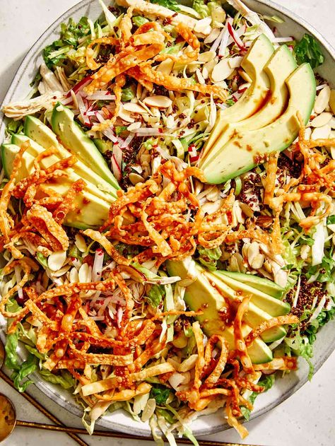 Sesame Ginger Chicken Salad Ginger Chicken Salad, Sesame Ginger Chicken, Hearty Salad Recipes, Sesame Ginger Dressing, Chicken Salad Ingredients, Rotisserie Chicken Salad, Spoon Fork Bacon, Tiktok Recipes, Sesame Ginger