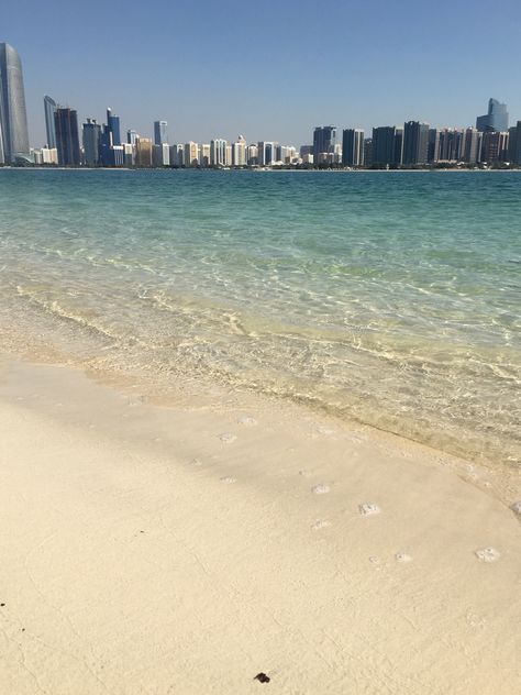 The beach of Abu Dhabi heritage village! Sooo beautiful place! Abu Dhabi Beach, Abu Dhabi Aesthetic, Travelling Pics, Manifestation 2024, Travel Picture Ideas, Champions Of The World, House Beach, Dream Travel Destinations, Gap Year