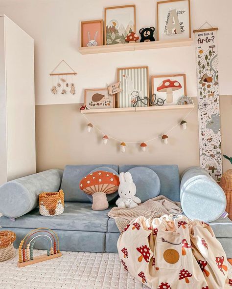 Small Snug Playroom Ideas, Trofast Craft Storage, Scandi Kids Bedroom, Ikea Trofast Playroom, Kidsroom Ikea, Scandi Playroom, Trofast Playroom, Downstairs Playroom, Ikea Trofast Hack