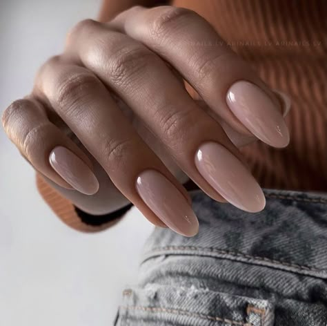 Long Round Nails, Nude Press On Nails, Press On Nails Almond, Nails Press Ons, Magic Nails, Beige Nails, Minimal Nails, Casual Nails, Classy Acrylic Nails