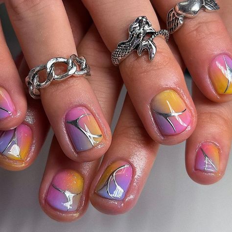 Soft Grunge Nails, Airbrush Nail, Girls Nail Designs, Mens Nails, Retro Nails, Airbrush Nails, Shoe Nails, Gel Nails Diy, Grunge Nails