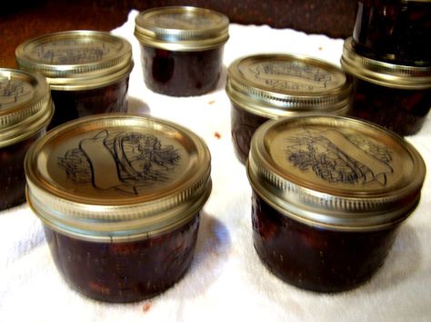 Fig, Nut and Rum Syrup Prickly Pear Jelly, Rum Syrup, Red Onion Jam, Freezer Jam Recipes, Wine Jelly, Food Preserving, Canning Ideas, Cherry Coconut, Freezer Jam