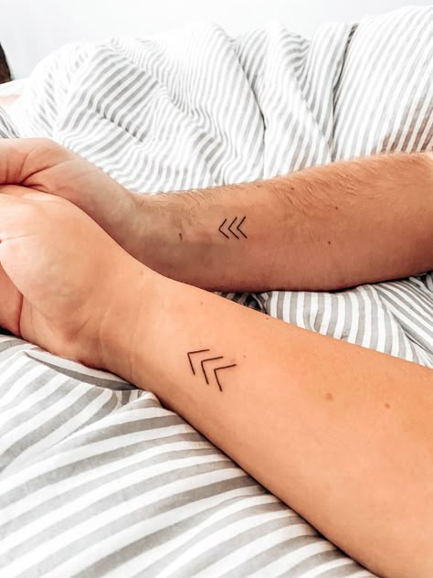 Couple Line Tattoo Ideas, Subtle Husband And Wife Tattoos, Couple Arrow Tattoo Ideas, Matching Arrow Tattoos Couple, Minimalist Tattoo Arrow, Arrow Matching Tattoos, 3 Arrow Tattoo Men, Three Arrow Tattoo, Minimalist Matching Tattoos Couple