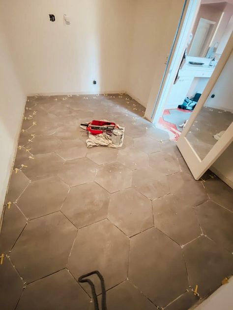 Tile In Closet, Master Closet Tile Floor, Tile Closet Floor, Closet Flooring Ideas, Closet Flooring, Walk In Closet Diy, Master Closet Renovation, Bedroom Tile, How To Lay Tile