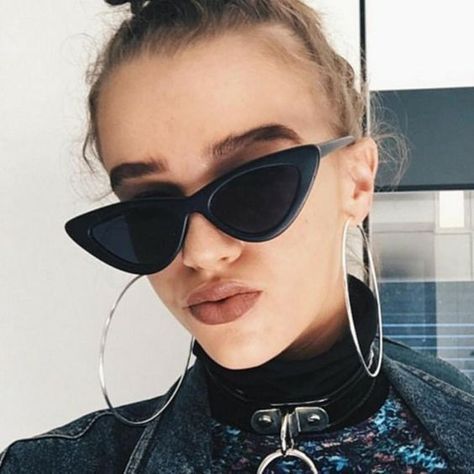 10 Stylish Sunglasses You Need For Spring Cat Eye Sunglasses Vintage, Small Sunglasses, Couple Style, Sunglasses Women Vintage, Cat Eye Sunglasses Women, Cute Sunglasses, Trendy Sunglasses, Cat Eyes, Outfit Trends