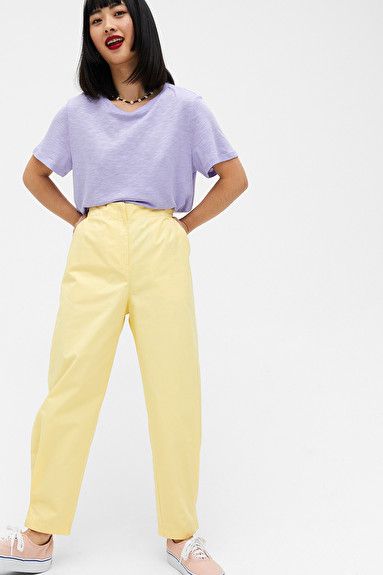 Tapered trousers - Pale yellow - Trousers & shorts - Monki NL Yellow Trousers Outfit, Yellow Top Outfit, Yellow Pants Outfit, Slacks Outfit, Royal Blue Outfits, Yellow Jeans, Trouser Outfit, Orange Outfit, Pastel Outfit