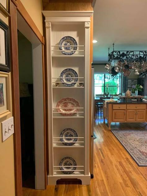 Kitchen Plate Wall Rack, Platter Display Ideas Plate Racks, Platter Wall Rack, Dish Drawer Organizer Plate Storage, Upstairs Ideas, Plate Racks In Kitchen, Plate Rack Wall, Diy Plate Rack, 2022 Kitchen