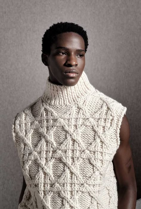 Male Knitted Sweater, Men’s Knitwear, Mens Knitted Vest, Knitwear Fashion Design, Chunky Knit Vest, Dior Menswear, Tom Browne, Knit Cables, Spring Knitwear