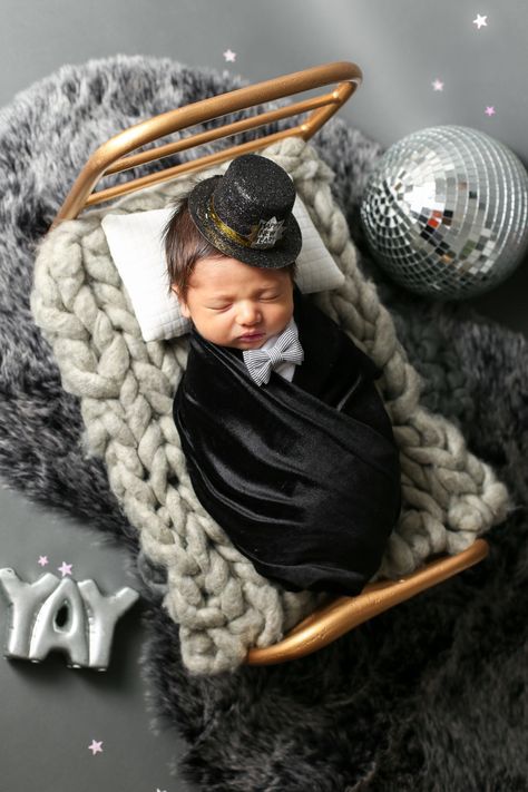 New Years Newborn Photoshoot, New Years Infant Pictures, Newborn New Years Photography, Newborn New Years Pictures, Happy New Year Baby Photoshoot, Baby New Years Photoshoot, New Years Baby Photoshoot, New Year Baby Photoshoot, January Photos