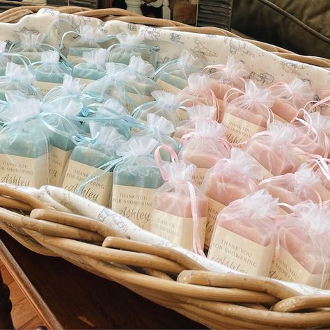 Baby Boy Shower Soap Favors / Blue / Green / Thank You Gift - Etsy Canada Baby Shower Soap Favors, Baby Soap, Shower Soap, Soap Favors, Baby Shower Guest, Soap Gift, Baby Sprinkle, Handcrafted Soaps, Party Guests