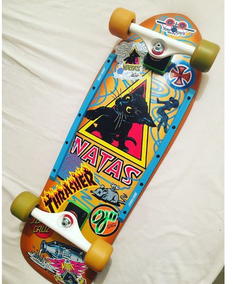 Oldschool skateboards Oldschool Skateboard, Classic Skateboard, Finger Skateboard, Vintage Skate, Skateboard Shop, Old School Skateboards, Vintage Skateboards, Punk Culture, Skate Art