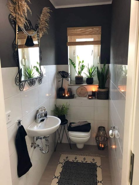 Wallpaper Air, Kaleidoscope Wallpaper, Small Bathroom Inspiration, Boho Bathroom Ideas, Toilet Room Decor, Organizational Tips, Washroom Decor, Dark Home Decor, Goth Home Decor