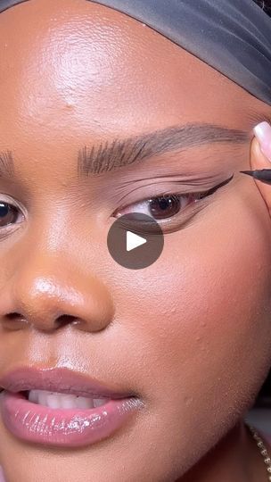 Eye Liner Tricks, Eyeliner Tutorial, Hooded Eyes, Make Me Up, Makeup Eyeliner, My Eyes, Eyeliner, Beauty Makeup, How To Apply