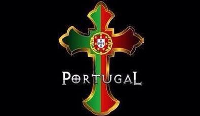 Portuguese Tattoo Ideas Men, Portugal Tattoo, Portuguese Tattoo, Portuguese Flag, Mom Heart Tattoo, Rooster Tattoo, Cristiano Ronaldo Portugal, Wicked Tattoos, Canada Images