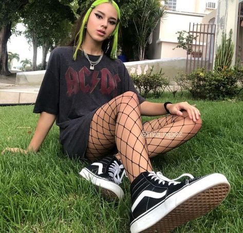 Sparkle Fishnets Outfits, Oversized Tee With Fishnets, Fishnet Summer Outfit, Fishnets And Oversized Shirts, Band Tee And Fishnets, Jean Shorts And Fishnets Outfit, Summer Fishnet Outfit, Fishnet Tights Outfit Aesthetic, Korn Concert Outfit Ideas