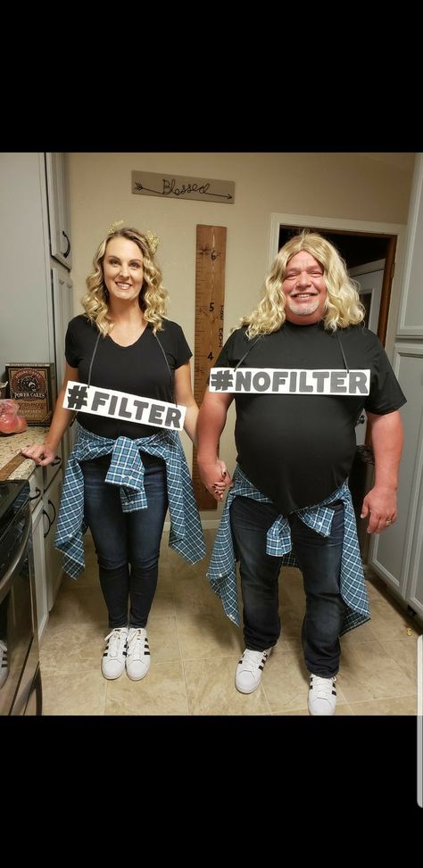 Easy Couple Halloween Costumes, Easy Couples Costumes, Funny Couple Costumes, Clever Halloween, Couples Halloween Costume, Clever Halloween Costumes, Couples Halloween, Halloween Costumes For Couples, Halloween Costumes College