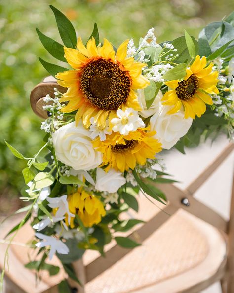 Wedding Chair Decor, Early Fall Weddings, Sunflower Wedding Decorations, French Country Wedding, Wedding Archway, Sunflower Themed Wedding, Sunflower Wedding Bouquet, Wedding Chair Decorations, Woodsy Wedding