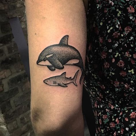 Whale Tattoo by Sarah Whitehouse #whale #whaletattoo #dotworkanimal #dotwork #dotworktattoo #animal #SarahWhitehouse Orca Arm Tattoo, Orca Outline Tattoo, Orca Tattoo Thigh, Orca Tattoo Sleeve, Orca Tatoos, Whale Tattoo Arm, Orca Tattoo Men, Orca Tattoo Simple, Orca Tattoo Design