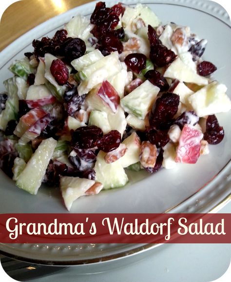 Pecan Salad Recipe, English Pea Salad, Shredded Chicken Salads, Chicken Cranberry, Waldorf Salad Recipe, Cranberry Chicken Salad, Pea Salad Recipes, Healthy Chicken Salad Recipe, Cranberry Chicken