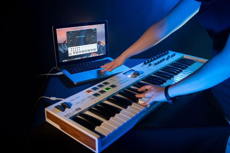 Arturia releases affordable new MIDI keyboards KeyLab Essential Keyboard Setup Piano, Key Board Piano, Music Studio Desk Keyboard, Akai Midi Keyboard, Producer Studio, Khmer Unicode Keyboard, Music Recording Studio, Computer Music, Biker Photography