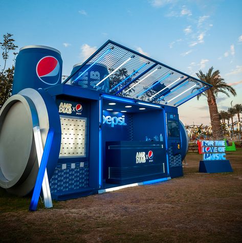 pepsi booth ( AMR DIAB ) on Behance Art Exhibition Design, Stand Modular, Brand Activation Ideas, Experiential Marketing Events, Creative Booths, Branding Campaign, Amr Diab, Event Booth Design, Marketing Activations