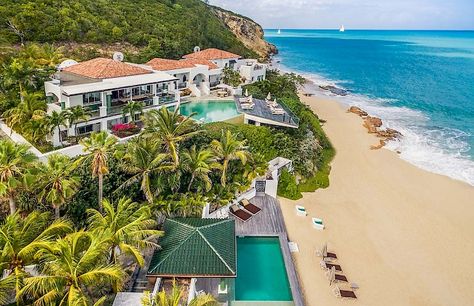 St Maarten the Oasis villa Big Beautiful Houses, Beachfront Mansion, Beach Mansion, Billionaire Lifestyle Luxury Living, Caribbean Luxury, Beachfront House, Lakefront Homes, St Martin, Luxury Homes Dream Houses