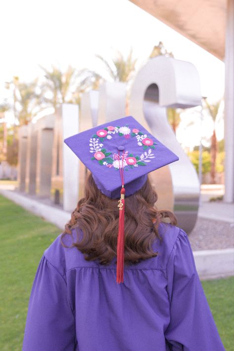 hand embroidered grad cap flowers flower crown pink Grad Cap Embroidery, Embroidered Grad Cap, Embroidered Graduation Cap, Flower Crown Pink, Crown Pink, Grad Caps, Cap Ideas, Grad Cap, Graduation Cap