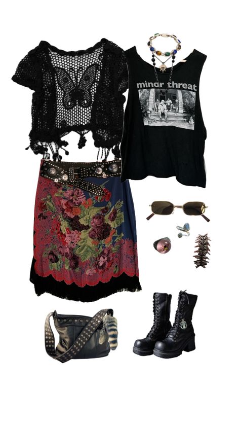 Beach Alternative Outfits, Slowdive Concert Outfit, Alternative Beach Outfit, Grunge Mini Skirt Outfit, Boho Grunge Aesthetic, 2007 Outfits, Shoegaze Outfits, Grunge Boho Outfits, Summer Witch Outfits