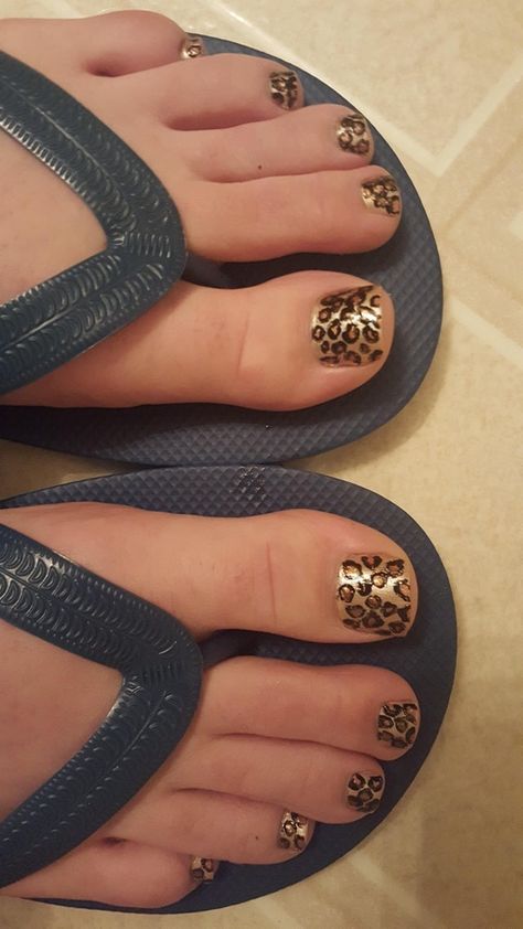 Leopard Pedicure, Couples Nails, Male Polish, Male Nails, Men Nail Polish, Nails Toes, Pedicure Colors, Toe Polish, Mens Nails