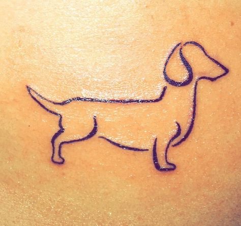 Dachshund Wiener Dog Tattoo Dachshund, Simple Weenie Dog Tattoo, Dog Tribute Tattoo Small Dachshund, Dashund Tatoos, Dachshund Tattoo Ideas, Dachshund Silhouette Tattoo, Daschund Tattoo, Cute Ankle Tattoos, Dachshund Tattoo