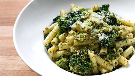 How To Cook Pasta Ahead Of Time Pasta Ahead Of Time, Crispy Polenta, Rustic Plate, Pasta With Broccoli, Weeknight Dinner Recipes, Cooking Pasta, Rustic Plates, Pasta Pot, Making Pasta