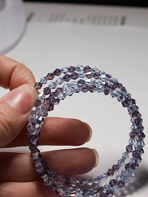 Cook~Love~Craft: DIY Memory Wire Crystal Bracelet Wire Bracelet Diy, Memory Wire Bracelets Diy, Crystal Bracelets Diy, Diy Wire Bracelet, Wire Bracelets Diy, Wire Crystal, Crochet Metal, Memory Wire Jewelry, Make Bracelets