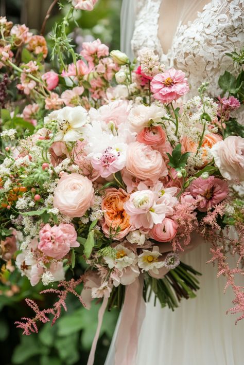 50  Dreamy Pastel Bridal Bouquets | Matched Hearts Wedding Bouquets Pastel, Pastel Wedding Centerpieces, Ivy Wedding, Pastel Bridal Bouquet, Pale Pink Peonies, Spring Garden Wedding, Purple Wedding Bouquets, Blush Peonies, Romantic Bouquet