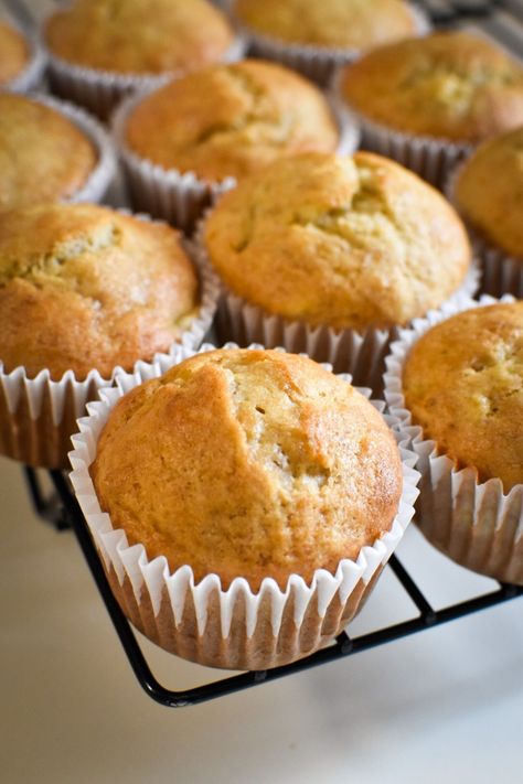 Muffins Without Eggs, Egg Free Banana Muffins, Muffins No Eggs, Dairy Free Banana Muffins, Eggless Banana Muffins, Recipes Without Eggs, Egg Free Muffins, Easy Banana Muffins, Vegan Banana Muffins