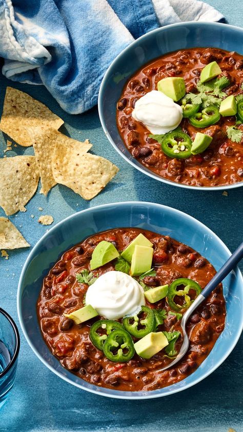 Slow-Cooker Brisket Chili Slow Cooker Brisket Chili, Brisket Chili Crockpot, Beef Brisket Chili, Brisket Chili Recipe, Beef Brisket Slow Cooker, Brisket Crock Pot, Crockpot Favorites, Brisket Seasoning, Chili Crockpot