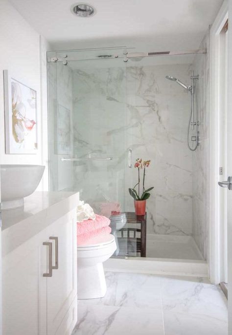 Small Shower Remodel, Fiberglass Shower, Small Showers, Menlo Park, Bathroom Shower Tile, Bathroom Remodel Shower, Marble Bathroom, Shower Remodel, Shower Stall