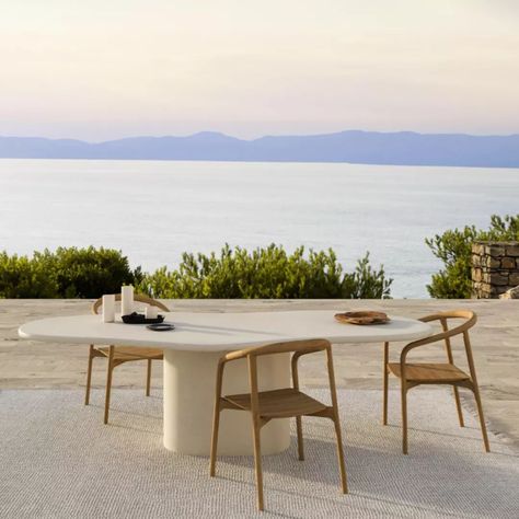 NEW 💥 Introducing our new collection of stunning outdoor tables in MicroSkin! Elevate your outdoor gatherings with durable elegance and timeless style 🌞 Our true favorite Limoges now available in an outdoor version 🌴 Stone Table Outdoor Gardens, Oval Outdoor Table, Stone Table Outdoor, Outdoor Glass Table, Organic Table, Outside Furniture, White Dining Table, Mesa Exterior, Bbq Area