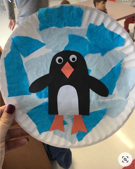 Toddler Penguin Crafts, Preschool Penguin Art, Artic Animal Crafts For Preschoolers, Winter Animals Crafts For Preschoolers, Penguin Art For Toddlers, Penguin Craft For Toddlers, Penguin Preschool Crafts, Penguin Art Preschool, Arctic Crafts For Kids