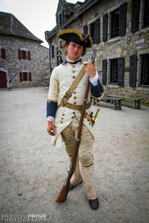 French Soldier 18th Century, Fort Ticonderoga, Tricorn Hat, Century Uniforms, 18th Century Costume, 18th Century Clothing, Tan Coat, The Americans, Period Outfit