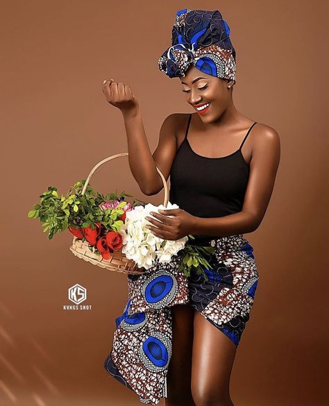 African Theme Photoshoot Ideas, Ankara Shoot Ideas, African Shoot Ideas, African Studio Photoshoot, Creative African Shoot, Ankara Long Gown, Studio Photoshoot Ideas, Ankara Long Gown Styles, Studio Photography Poses