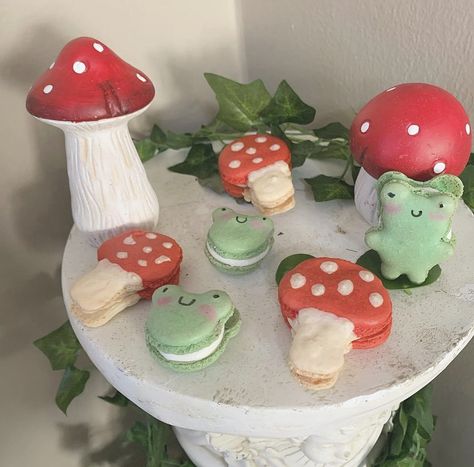 #frog #frogaesthetic #macaroon #frogmacaroon #mushroommacaroom Frog Food, Fairy Picnic, Frog And Mushroom, Cute Baking, Any Question, Cute Birthday Cakes, Cute Desserts, Cake Cake, First Video