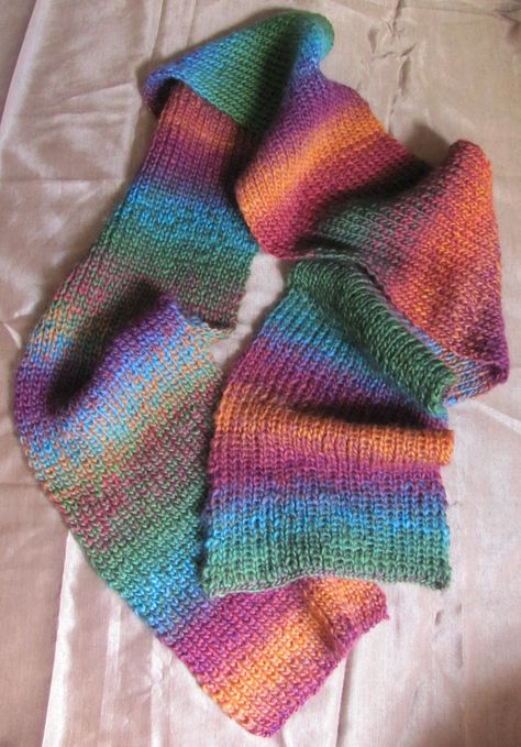 Rainbow Scarf Knit, Multi Colour Yarn Crochet Projects, Multicolor Scarf Knit, Knit Scarf Colorful, Colourful Knit Scarf, Rainbow Scarf Crochet, Knit Scarf Aesthetic, Scrap Scarf, 90s Scarf