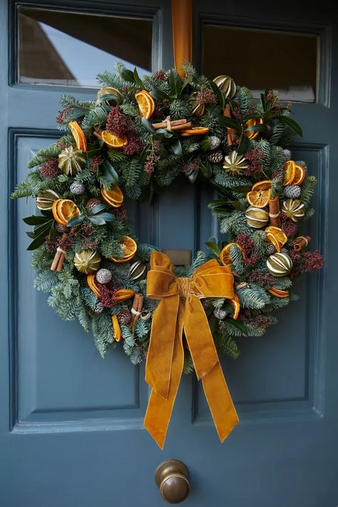 Two Wreaths For Front Door, Xmas Door Wreath Ideas, Yellow Christmas Wreath, Winter Wreath Not Christmas, Natural Christmas Wreath Ideas, Ribbon Wreaths Christmas, Aesthetic New Year Decorations, 2024 Christmas Wreath Trends, Hand Knit Wreath