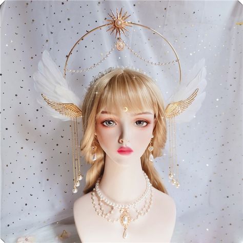 Smarter Shopping, Better Living!  Aliexpress.com Druid Outfit, Disfraces Ideas, Halo Angel, Cosplay Fairy, Angel Halo, Feather Crown, Chain Headband, Angel Feathers, Vintage Tiara