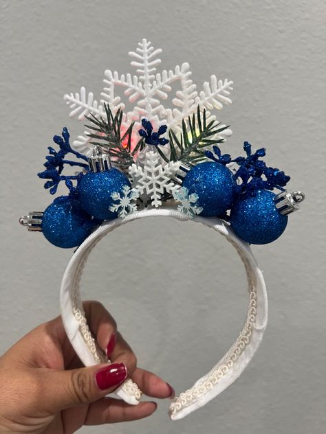 Christmas Headband Diy, Tutu Bow Holders, Christmas Headdress, Christmas Headpiece, Christmas Headbands, Blue Ornaments, Christmas Tutu, Holiday Headbands, Christmas Cosplay