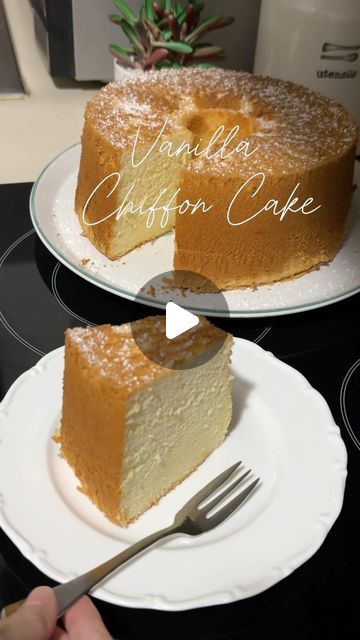 Vanilla Chiffon Cake Recipe, Chiffon Cake Recipe, Cotton Cake, Biscotti Recipe, Layer Cakes, Chiffon Cake, Cake Frosting, Dinner Rolls, Layer Cake