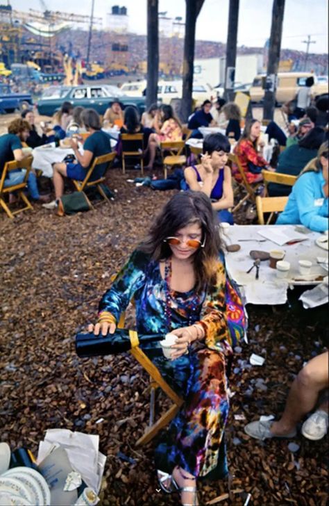 48th Anniversary, Woodstock Photos, Photos Rares, Woodstock Music, Woodstock 1969, Woodstock Festival, Joan Baez, Disco Era, Janis Joplin